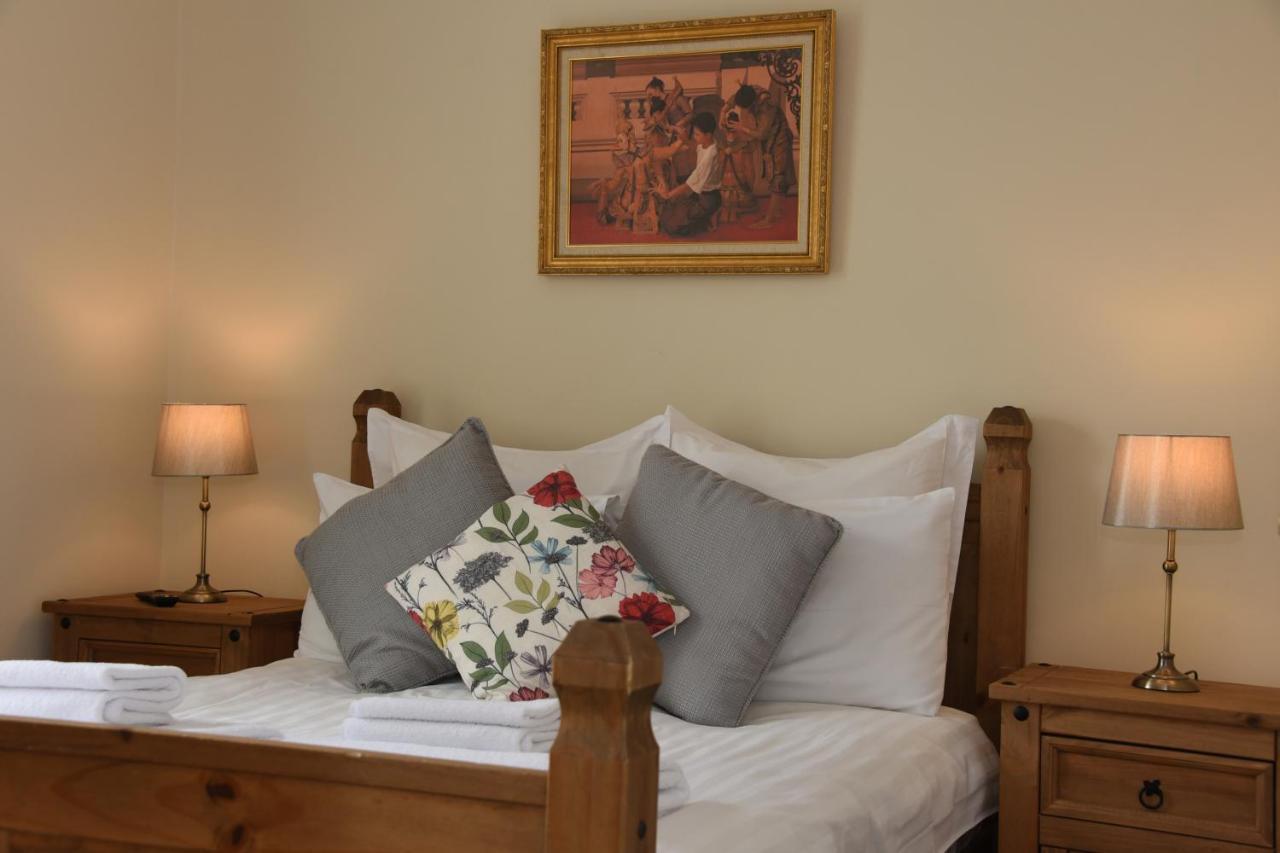 The Llanelwedd Arms Hotel Builth Wells Bagian luar foto
