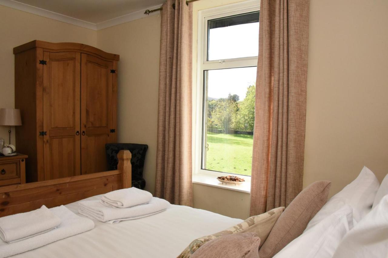 The Llanelwedd Arms Hotel Builth Wells Bagian luar foto
