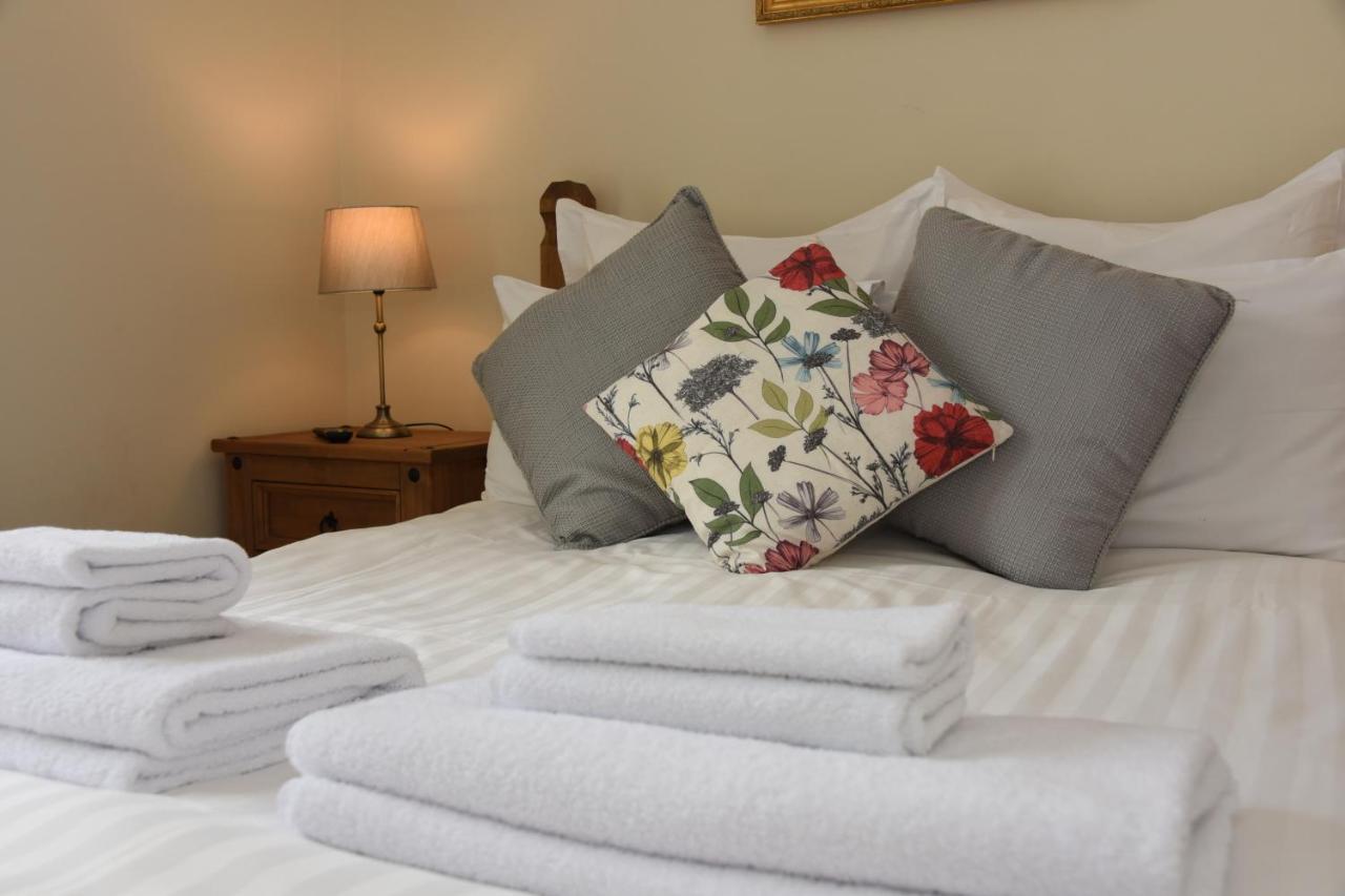 The Llanelwedd Arms Hotel Builth Wells Bagian luar foto