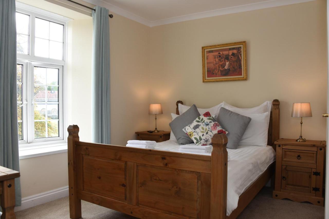 The Llanelwedd Arms Hotel Builth Wells Bagian luar foto