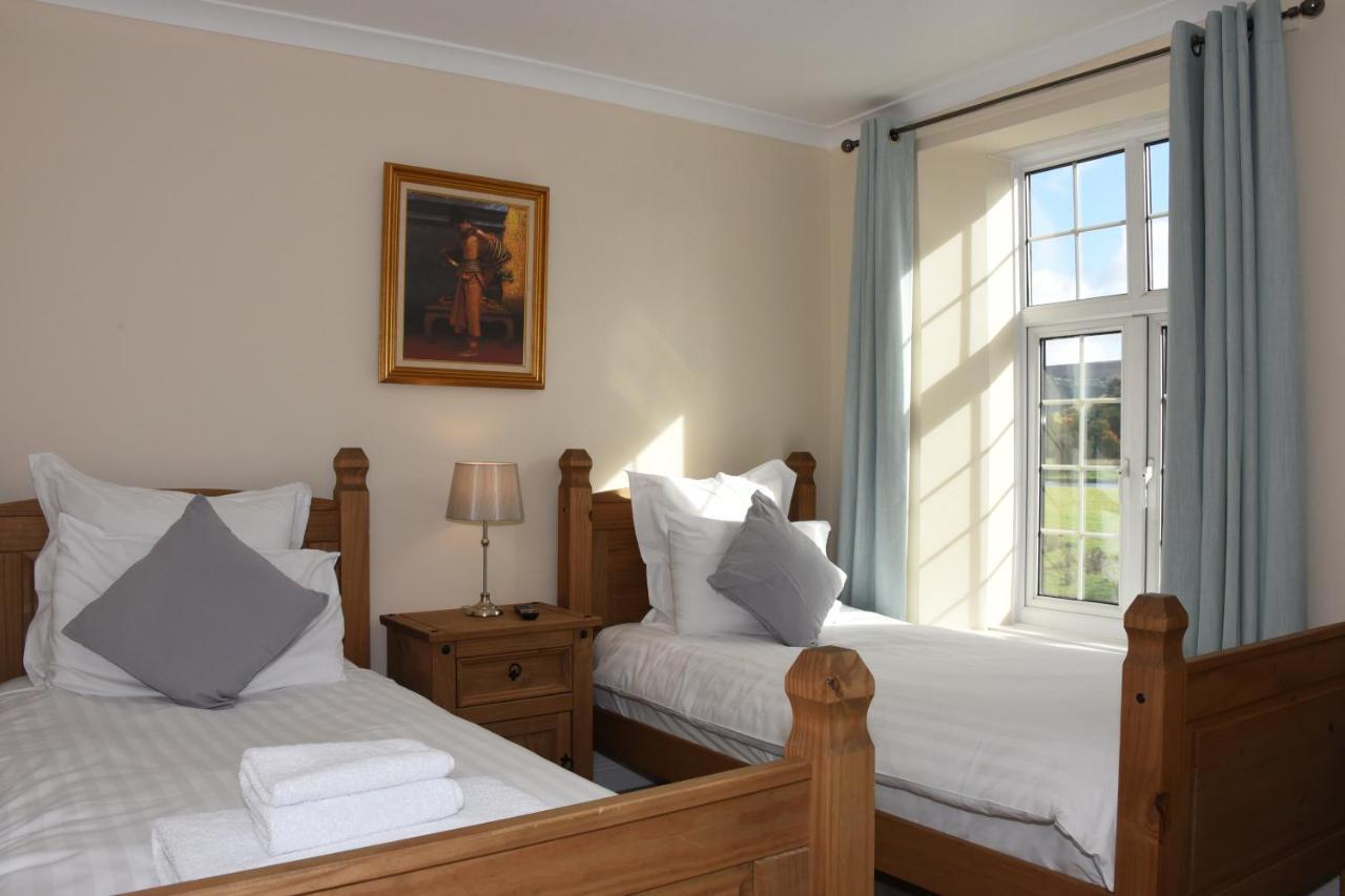 The Llanelwedd Arms Hotel Builth Wells Bagian luar foto
