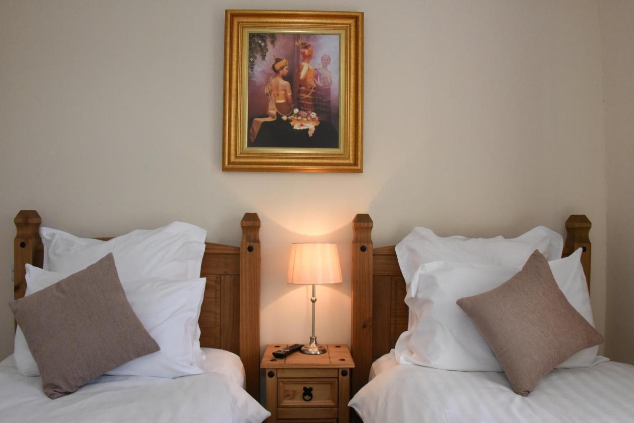 The Llanelwedd Arms Hotel Builth Wells Bagian luar foto