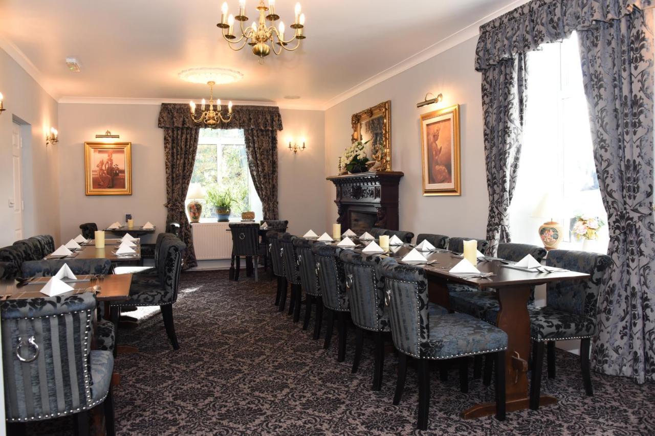 The Llanelwedd Arms Hotel Builth Wells Bagian luar foto